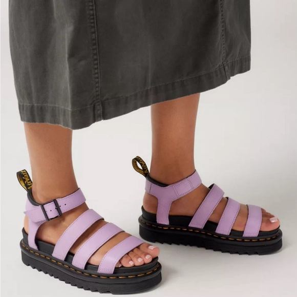 Dr. Martens Blaire Platform Sandal Size 9 BRAND NEW - Picture 2 of 6